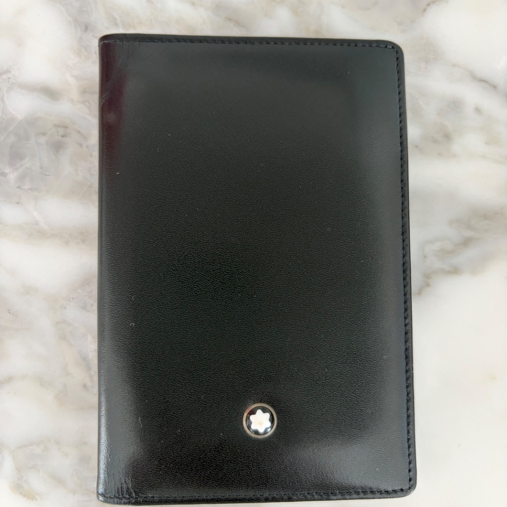 MontBlanc Meisterstuck Card Holder - Picture 10 of 16